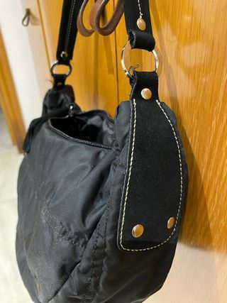 Bolso de hombro negro tela terciopelo fiesta