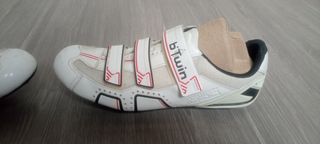 Zapatillas bicicleta carretera.