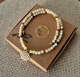 Gargantilla artesanal piedra de concha de trochus