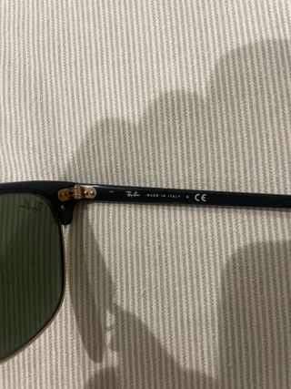 Ray Ban