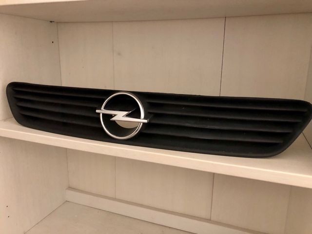 calandra opel astra g