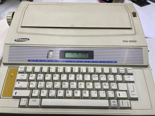 Maquina de escribir electronica