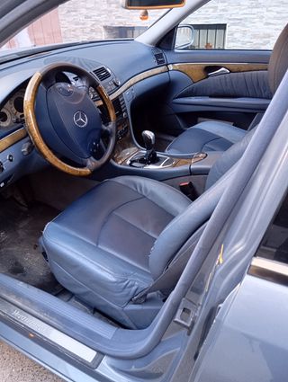 Mercedes-Benz Clase E 2005