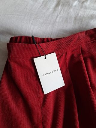 Pantalón granate pana de Pepaloves