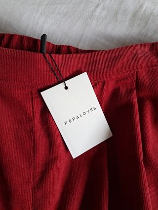 Pantalón granate pana de Pepaloves