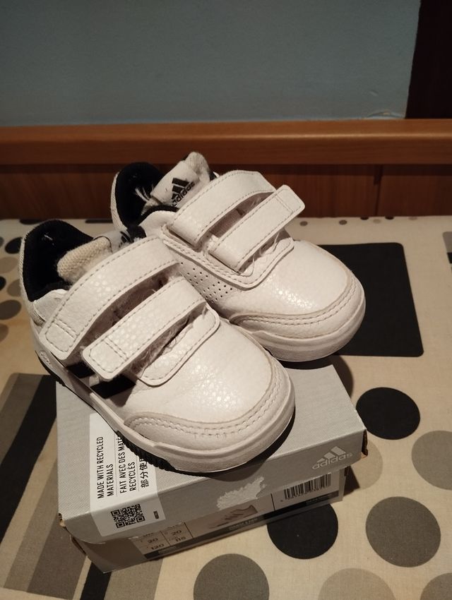 Zapatilla Adidas n.20