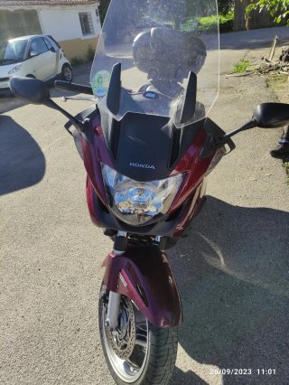 Honda Deauville 700 ABS/CBS 2011