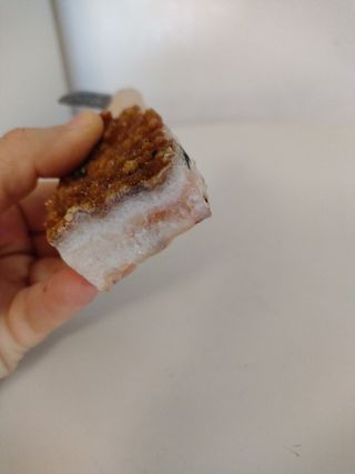 Uccellino in pietre semipreziose