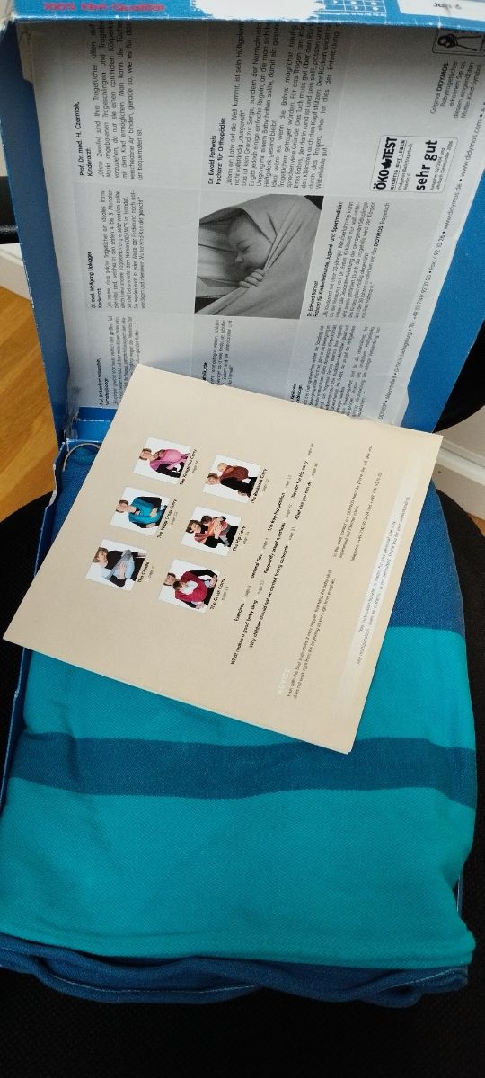 Pañuelo porteo bebé