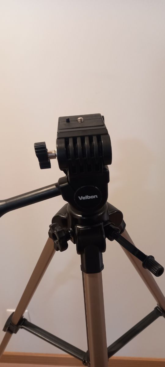 Trípode velbon