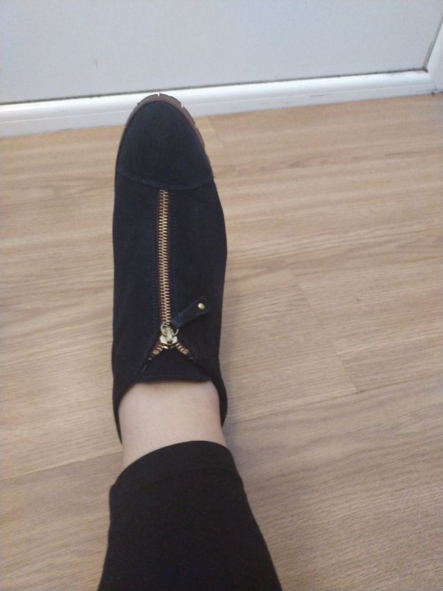 Botines cremallera central