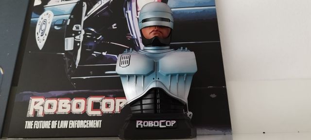 Busto Robocot