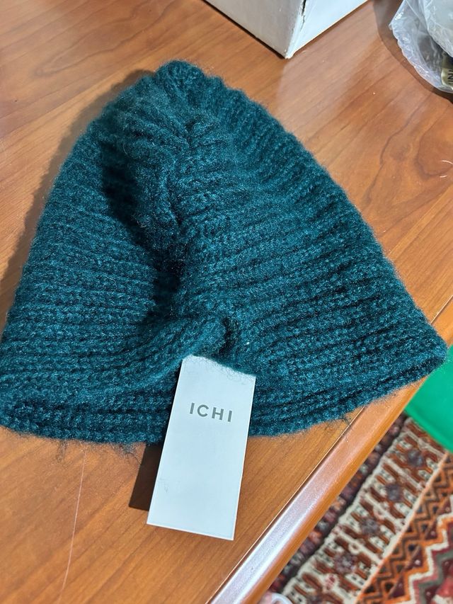 cappello lana ICHI