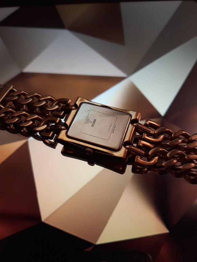 Guess-reloj dorado señora