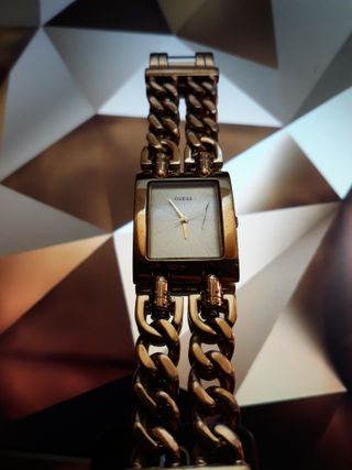 Guess-reloj dorado señora