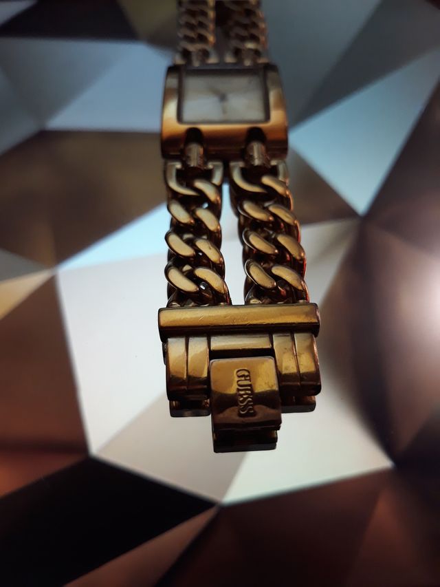 Guess-reloj dorado señora