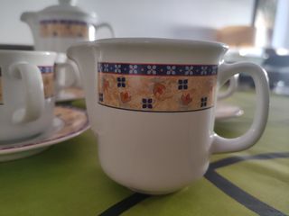 Juego de café y té de porcelana