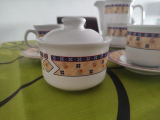 Juego de café y té de porcelana