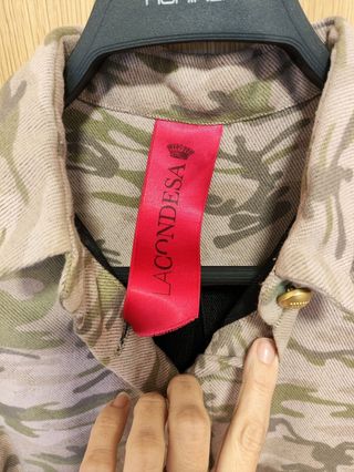 La Condesa vestido tipo militar camuflaje 