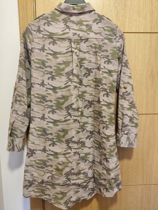 La Condesa vestido tipo militar camuflaje 