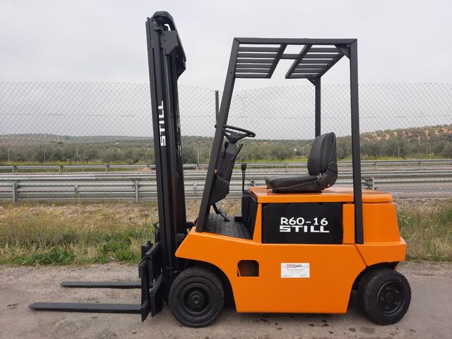 Carretilla con batería nueva