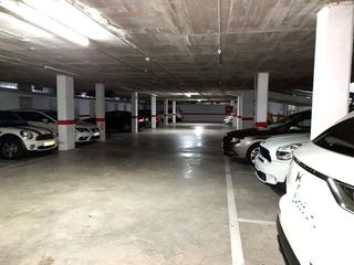 Garaje en venta en Sant Joan Despí