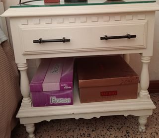 Dormitorio de madera, hecho por un ebanista