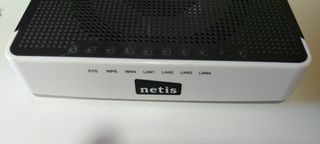Router N Wi-fi  NETis WF2411