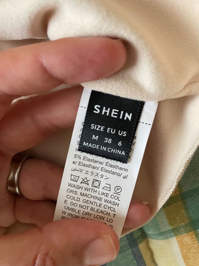 Camiseta corta Shein