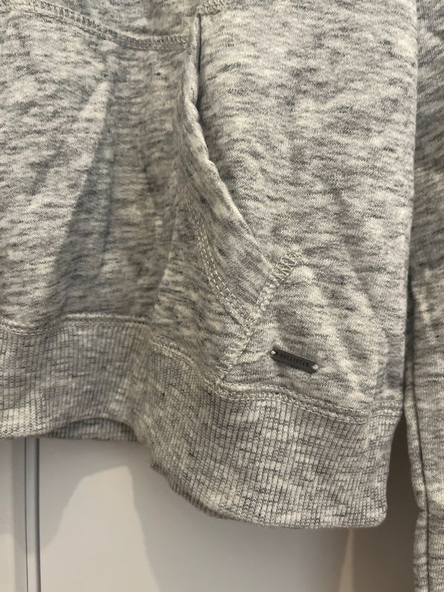 sudadera Hollister, talla S