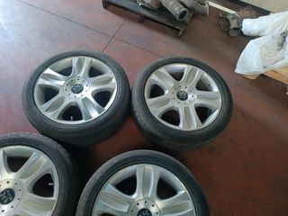 Llantas Ford o Peugeot 