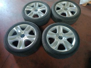 Llantas Ford o Peugeot 
