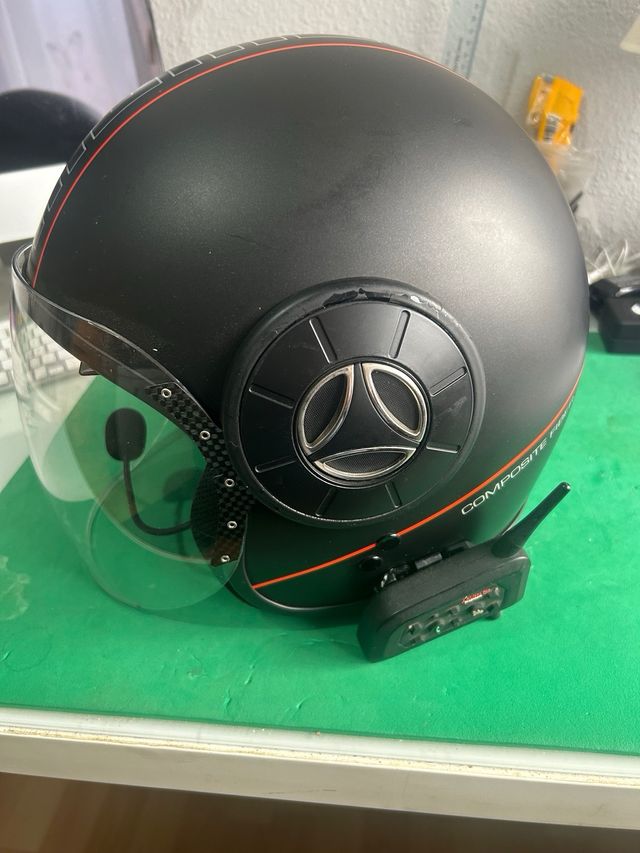 Casco da moto MOMODESIGN in vendita