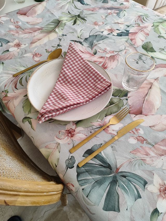 Mantel flores algodón tonos rosas gris