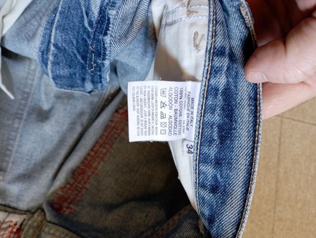 Jeans uomo con toppe