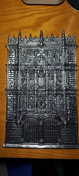 Fachada universidad Salamanca (plata)