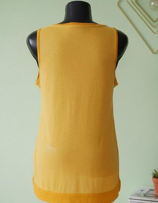 Blusa mostaza con lentejuelas- Ideal otoño