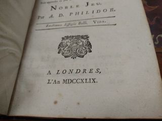 Libro antiguo ajedrez