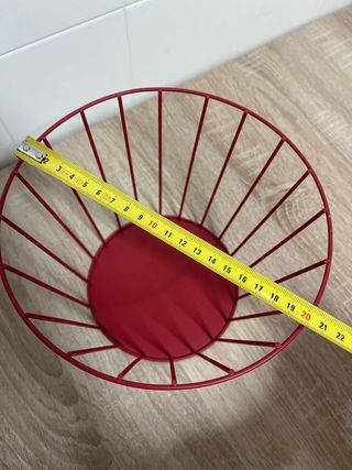 Cesta rejilla metal roja