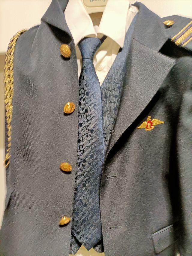 Traje comunión niño,ALMIRANTE TALLA 10.