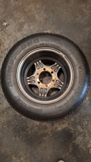 4Llantas 15 pulgadas 6x140 mmm 110 buje