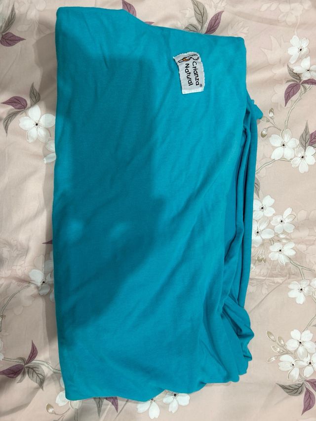 pañuelo porta bebes