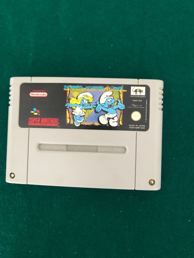 Los pitufos viajan por el mundo 