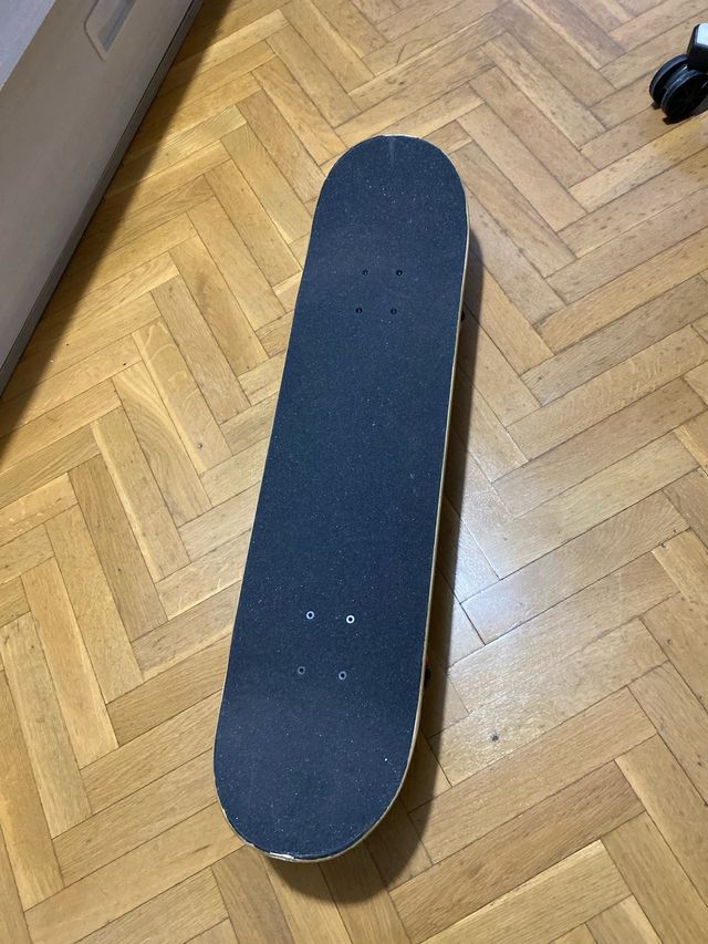 skateboard