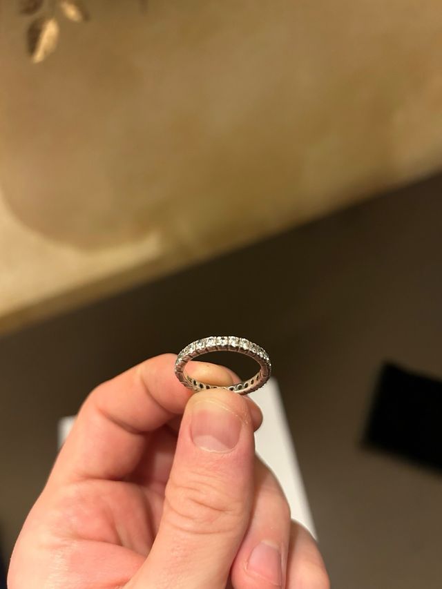 Anello argento 925 con finti diamanti