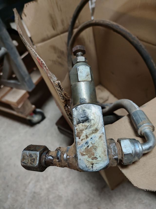 Regulador hidraulico divisor