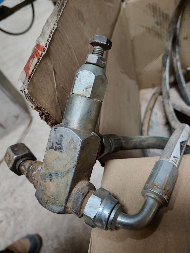 Regulador hidraulico divisor