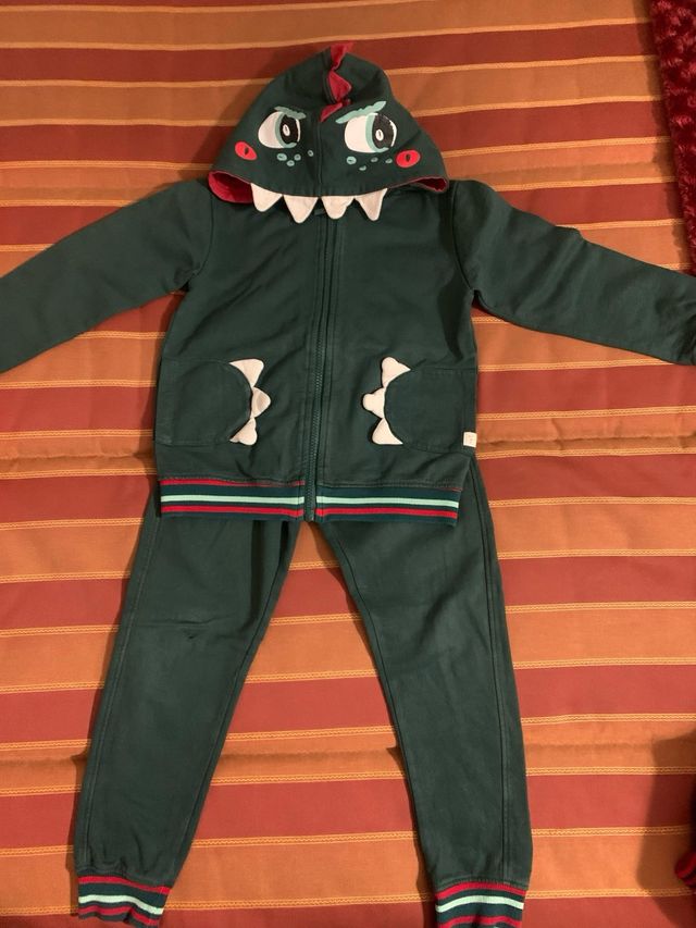 Chandal y camiseta Tuc tuc