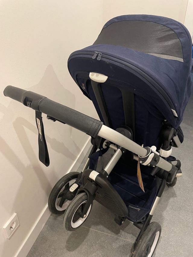 Bugaboo Fox 2 Classic completo e seus acessórios