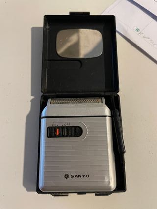 Taglia barba portatile SANYO